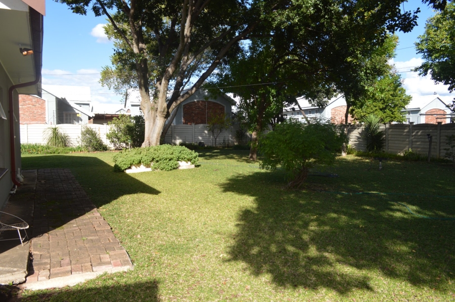 4 Bedroom Property for Sale in La Hoff North West